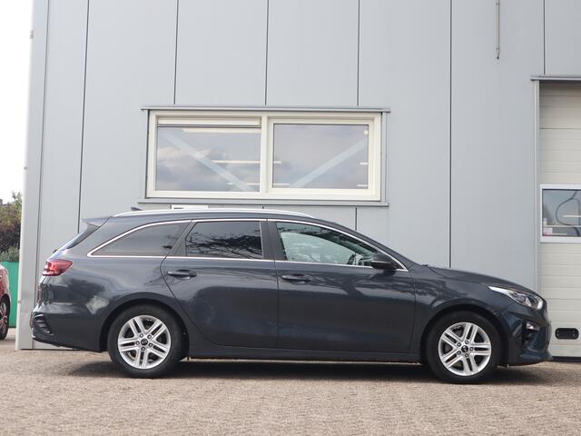 KIA CEE D Ceed Sportswagon 1.0 T-GDi DynamicLine / Trekhaak / Camera / Carplay