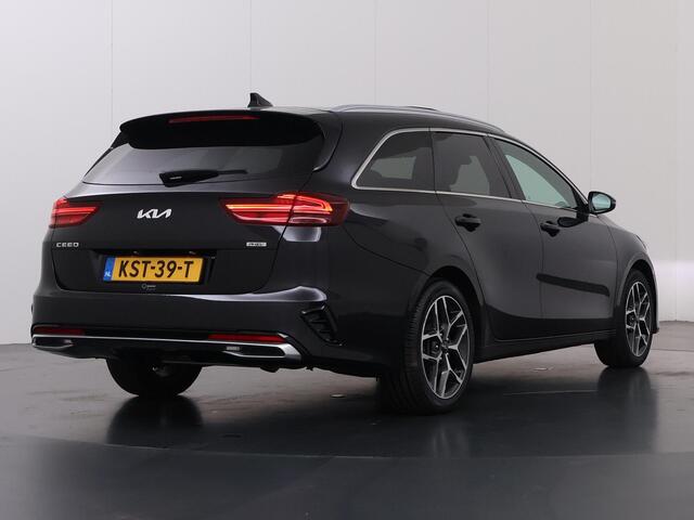 KIA CEE D Ceed Sportswagon 1.6 GDI PHEV ExecutiveLine | Trekhaak Afneembaar | Nieuw Model | Panoramadak | Navigatie | Lederen Interieur | Stoelverwarming voor en achter | Ele.verstelbare stoel + geheugen | Camera | DAB | Stoelkoeling/verwarming |