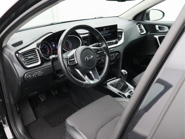 KIA CEE D Ceed Sportswagon 1.5 T-GDi DynamicPlusLine/ lage km/ trekhaak!