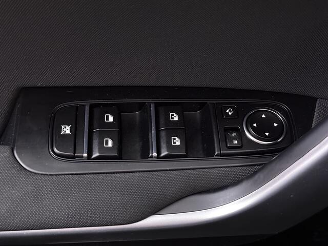 KIA CEE D Ceed Sportswagon 1.5 T-GDi DynamicLine | Apple Carplay / Androi dAuto | ACC | Parkeercamera |