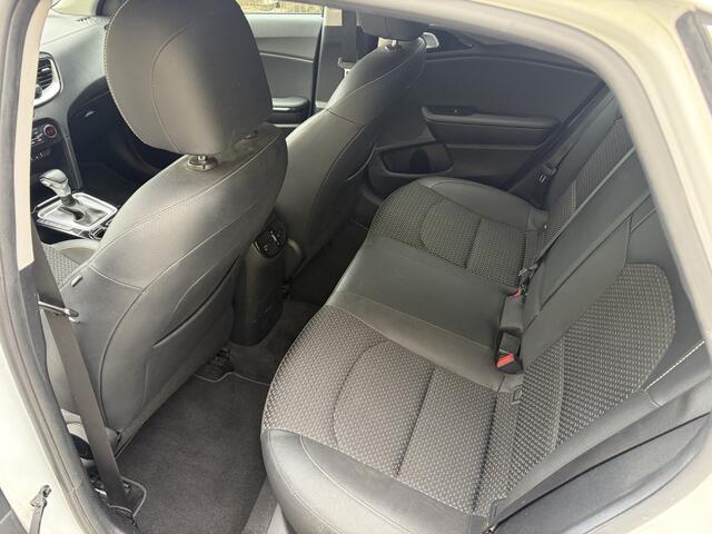 KIA CEE D Ceed 1.6 CRDi DynamicPlusLine / AUTOMAAT / NAVI / KEYLESS / INCL BTW