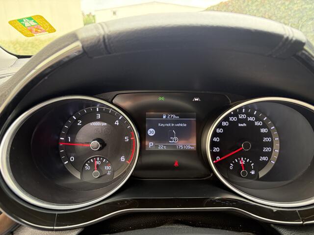 KIA CEE D Ceed 1.6 CRDi DynamicPlusLine / AUTOMAAT / NAVI / KEYLESS / INCL BTW