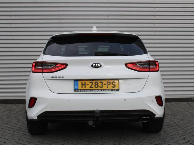 KIA CEE D Ceed 1.4 T-GDi DynamicPlusLine | 17 inch | Navi | Camera | Trekhaak | Stoel- Stuurverwarming |