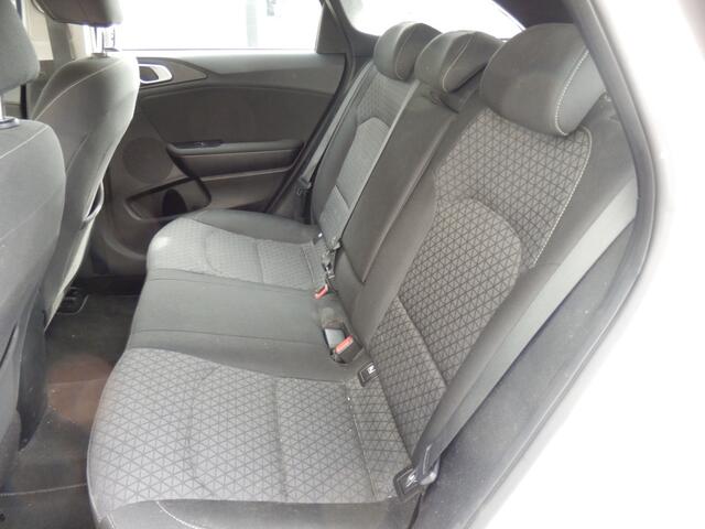 KIA CEE D Ceed Sportswagon 1.0 T-GDi Dynamic I Station I Dealer onderhouden I Nav. I