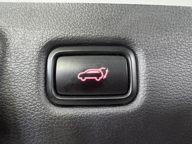 KIA CEE D 1.6 GDI PHEV / DynamicLine / Elektrische achterklep / Trekhaak / Carplay / incl. onderhoudsbeurt.