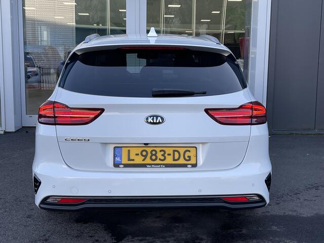 KIA CEE D Ceed Sportswagon 1.5 T-GDi DynamicPlusLine | Stoel/Stuur Verwarming | Climate Control | Achteruitrijcamera | Navigatie