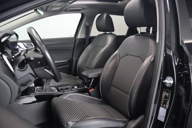 KIA CEE D Ceed Sportswagon 1.0 T-GDi ExecLine 120pk | Panoramadak | JBL | Memory | Carplay