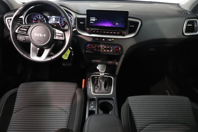 KIA CEE D Ceed 1.0 T-GDi MHEV DynamicLine | Automaat | Camera | Climate Control | Apple CarPlay / Android Auto |