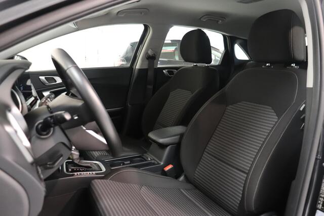 KIA CEE D Ceed 1.0 T-GDi MHEV DynamicLine | Automaat | Camera | Climate Control | Apple CarPlay / Android Auto |