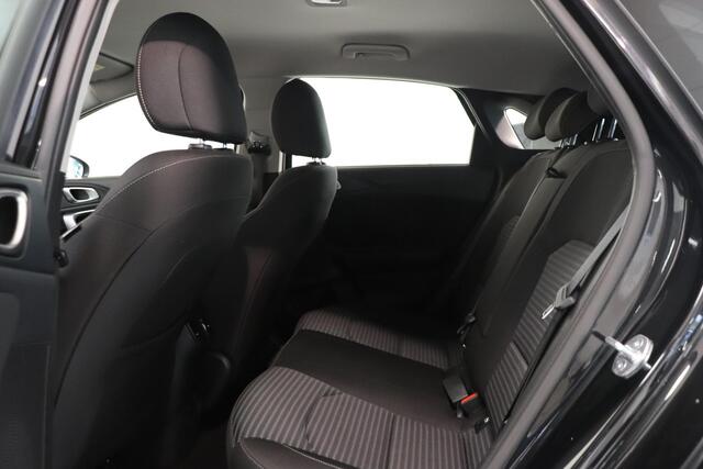 KIA CEE D Ceed 1.0 T-GDi MHEV DynamicLine | Automaat | Camera | Climate Control | Apple CarPlay / Android Auto |