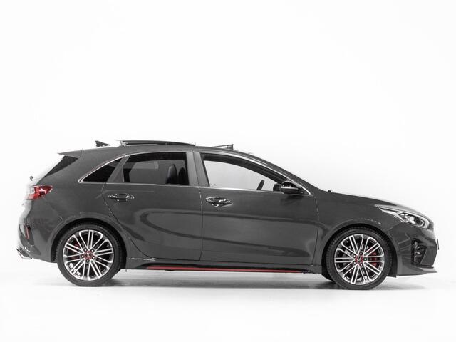 KIA CEE D Ceed 1.6 T-GDi GT Pano ACC Keyless JBL