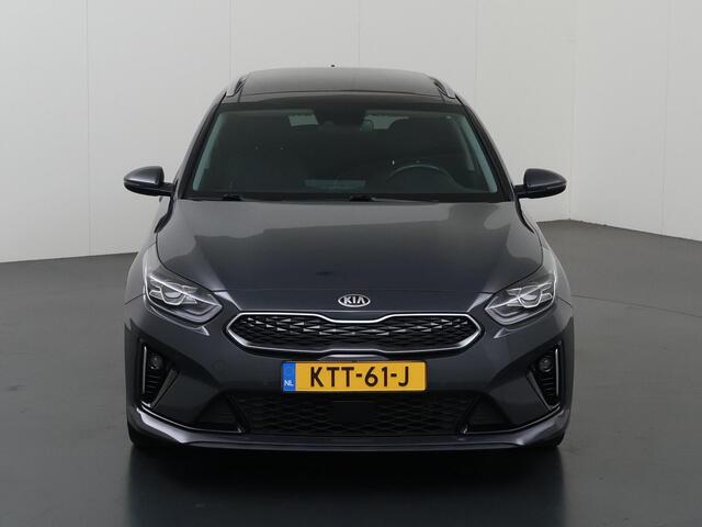 KIA CEE D Ceed Sportswagon 1.6 GDI PHEV ExecutiveLine | Trekhaak afneembaar | Panoramadak | Stoel/Stuurverwaring | Achteruitrijcamera | Lederen bekleding | Adaptieve Cruise Control |