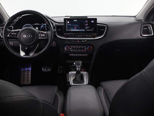 KIA CEE D Ceed Sportswagon 1.6 GDI PHEV ExecutiveLine | Trekhaak afneembaar | Panoramadak | Stoel/Stuurverwaring | Achteruitrijcamera | Lederen bekleding | Adaptieve Cruise Control |