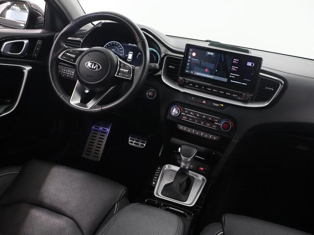 KIA CEE D Ceed Sportswagon 1.6 GDI PHEV ExecutiveLine | Trekhaak afneembaar | Panoramadak | Stoel/Stuurverwaring | Achteruitrijcamera | Lederen bekleding | Adaptieve Cruise Control |
