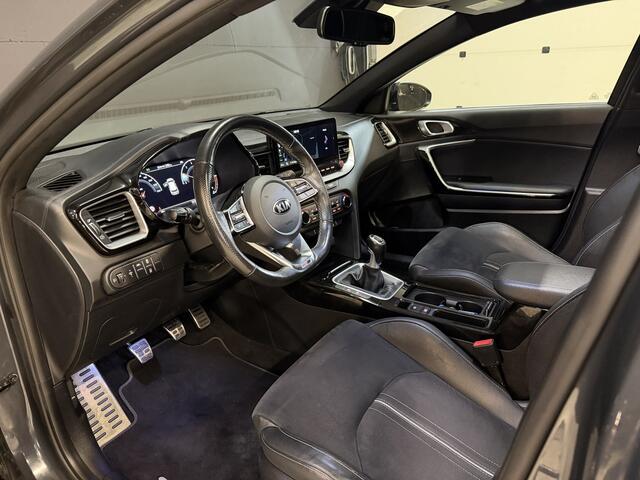 KIA CEE D Ceed Sportswagon 1.0 T-GDi GT-Line | Panoramadak | Dealer onderhouden | Camera | Afn. Trekhaak | Stoel/stuurverwarming | Carplay