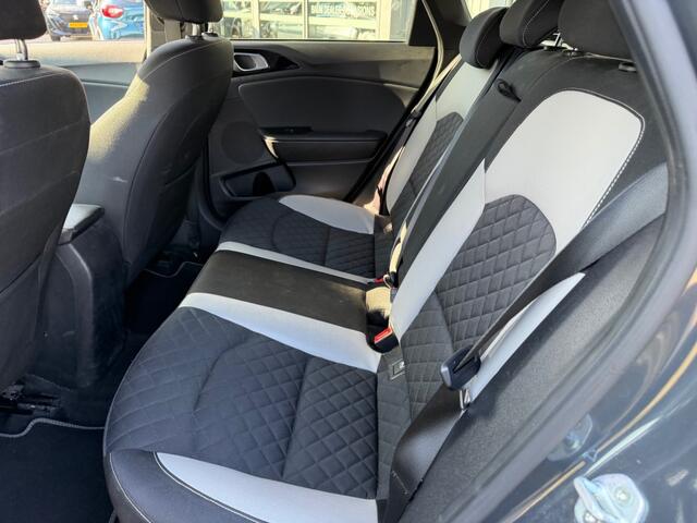 KIA CEE D 1.0 T-GDI GT-LINE EDITION NAVI AIRCO/ECC PDC