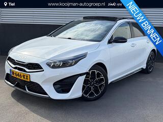 KIA CEE D
