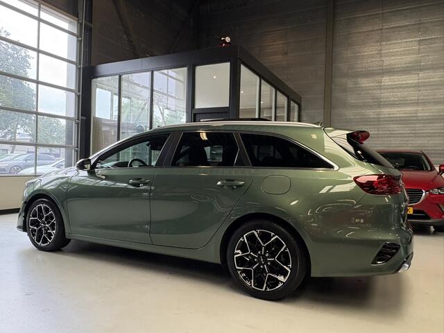 KIA CEE D Ceed Sportswagon 1.5 T-GDi GT-Line Pano, Camera, Adap Cruise