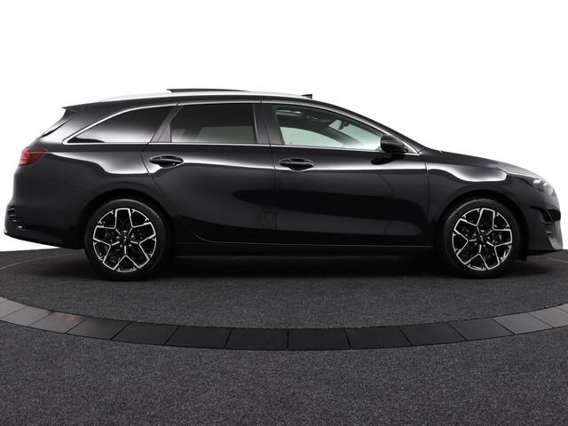 KIA CEE D Ceed Sportswagon 1.5 T-GDi GT-Line - Adaptive Cruise - Climate Control - Stoel/Stuurverwarming - Schuif/Kanteldak - Navigatie - Apple Carplay/Android Auto - Fabrieksgarantie tot 08-2032