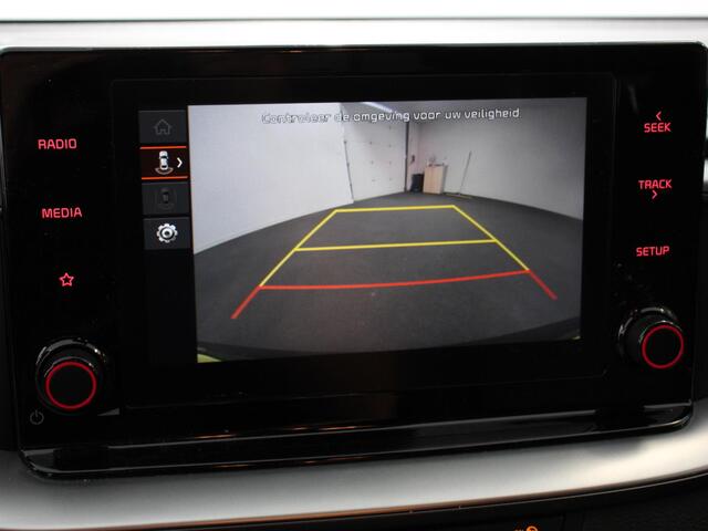 KIA CEE D Ceed Sportswagon 1.0 T-GDi 120pk Dynamic Line Climate control Cruise control Apple Carplay/ Android Auto Navigatie Stuur + stoel verwarming Achteruitrijcamera