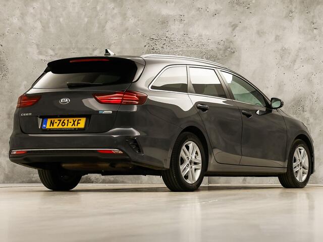 KIA CEE D Ceed 1.5 T-GDi DynamicPlusLine 160Pk Automaat (APPLE CARPLAY, GROOT NAVI, STUUR/STOELVERWARMING, SPORTSTOELEN, CAMERA, ADAPTIVE CRUISE, GETINT GLAS, NIEUWSTAAT)