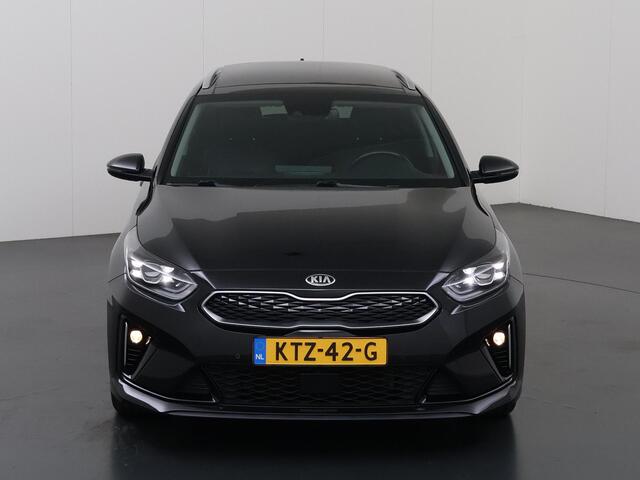 KIA CEE D Ceed Sportswagon 1.6 GDI PHEV ExecutiveLine | Panoramadak | Lederen bekleding | Winterpakket | Stoelverkoeling | Adaptieve Cruise Control |