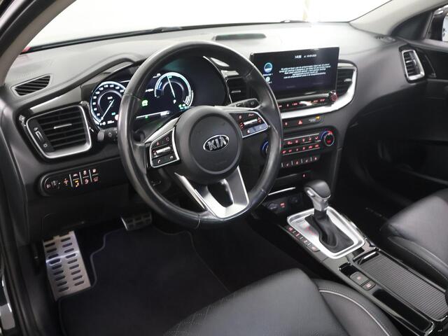 KIA CEE D Ceed Sportswagon 1.6 GDI PHEV ExecutiveLine | Panoramadak | Lederen bekleding | Winterpakket | Stoelverkoeling | Adaptieve Cruise Control |