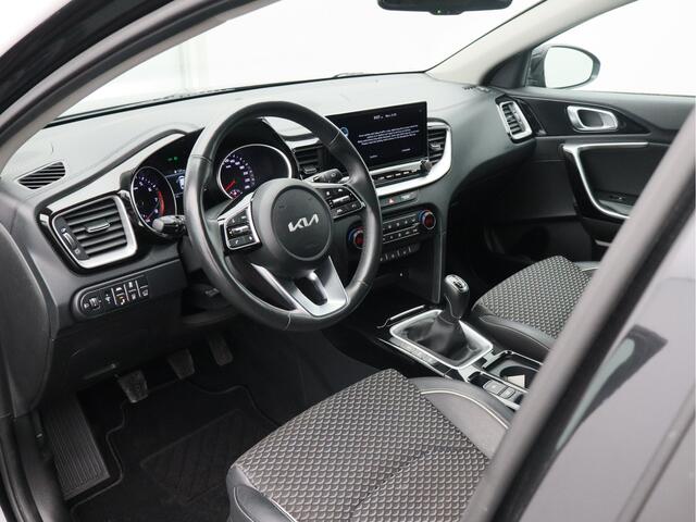 KIA CEE D Ceed Sportswagon 1.5 T-GDi DynamicPlusLine/ lage km/ zeer mooi!