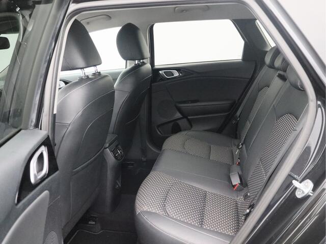 KIA CEE D Ceed Sportswagon 1.5 T-GDi DynamicPlusLine/ lage km/ zeer mooi!