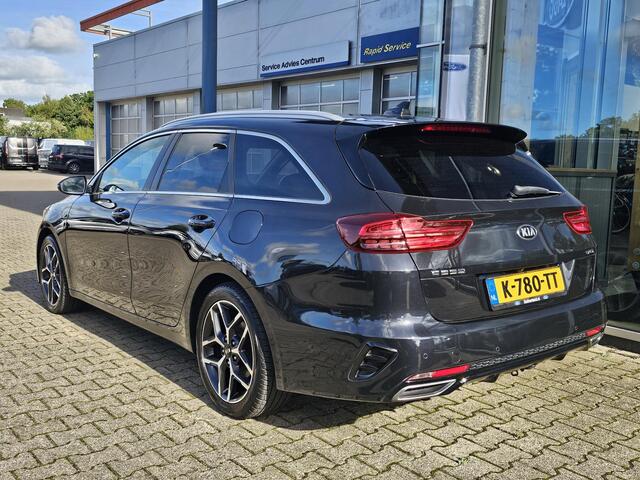 KIA CEE D Ceed Sportswagon 1.5 T-GDi GT-Line 160 pk | Full option | half leder | Panoramadak | Afneembare trekhaak | Stoel- en stuurwielverwarming | Digitaal dashboard etc.