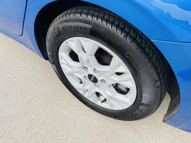KIA CEE D Ceed Sportswagon 1.5 T-GDi DynamicLine Eerste Eigenaar | Trekhaak | Climate Control | Navigatie | Apple Carplay & Android Auto | Cruise Control