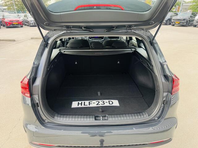 KIA CEE D Ceed Sportswagon 1.5 T-GDi DynamicLine Eerste Eigenaar | Trekhaak | Climate Control | Navigatie | Apple Carplay & Android Auto | Cruise Control