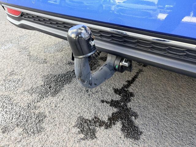 KIA CEE D Ceed Sportswagon 1.5 T-GDi DynamicLine | Trekhaak | Climate Control | AppleCarplay/AndroidAuto | Achteruitrijcamera