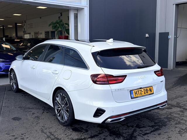 KIA CEE D Ceed Sportswagon 1.5 T-GDi GT-PlusLine | Memory Seat | Schuif/kanteldak | JBL | Elektrische Achterklep | Stoel/Stuurverwarming | Cruise Control