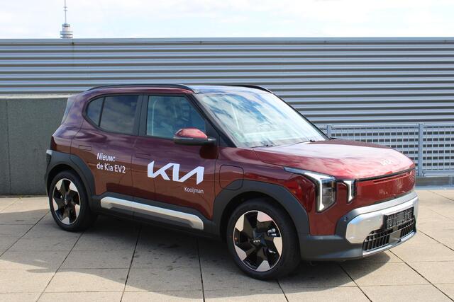 KIA EV2 Plus Advanced 42.2 kWh 5zits DEMO Edition Schuifdak / Camera / Navi / 230V aansluiting