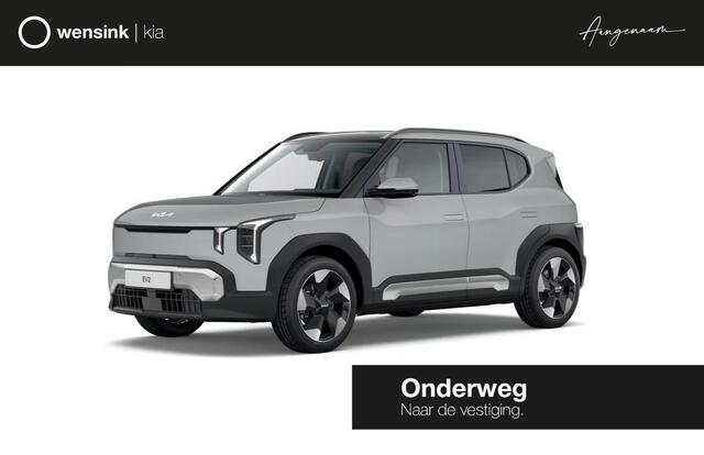 KIA EV2 Plus Advanced 42.2 kWh 4p. | Glazen schuif-/kanteldak | Harman Kardon | 18" lichtmetalen velgen | Stoel- en stuurwielverwarming |