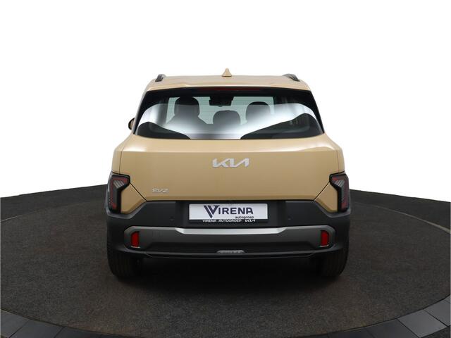 KIA EV2 Air 42.2 kWh - Stoel-/Stuurverwarming - Apple Carplay/Android Auto - Achteruitrijcamera - Fabrieksgarantie t/m 2033