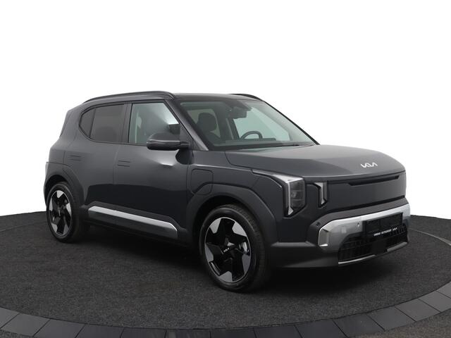 KIA EV2 Plus Advanced 42.2 kWh - Schuif-/Kanteldak - Elektrisch Verstelbare Bestuurdersstoel - Harman Kardon - Stoel-/Stuurverwarming - Fabrieksgarantie tot 2033