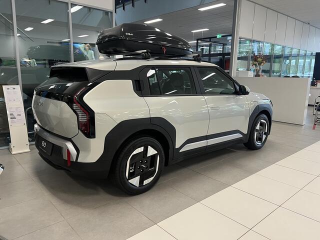 KIA EV3 Air 58.3 kWh Prijs is incl. 3.000,= inruilpremie ! Uitvoorraad leverbaar.
