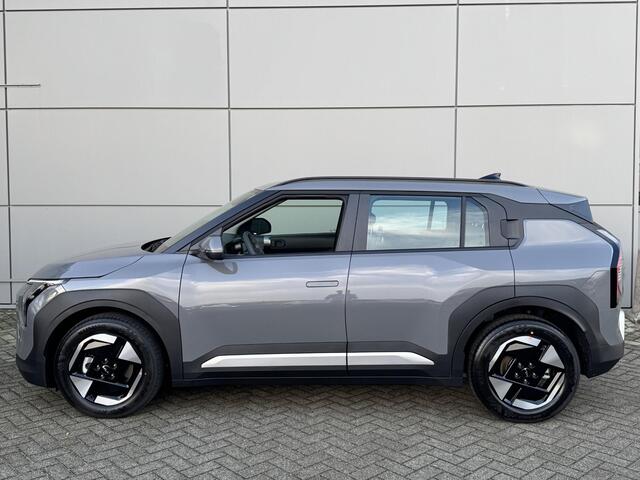 KIA EV3 Air 58.3 kWh Snel leverbaar | Camera | Navigatie | Adaptieve cruise |