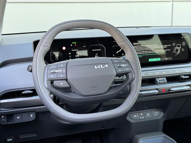 KIA EV3 Air 58.3 kWh Snel leverbaar | Camera | Navigatie | Adaptieve cruise |