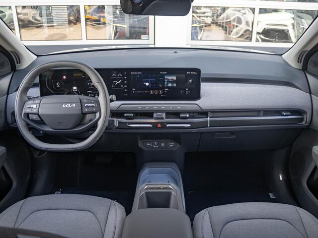 KIA EV3 Plus 81.4 kWh l Direct leverbaar l Stoel-Stuurwielverwarming V2l aansluiting l