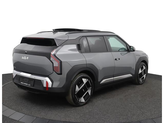 KIA EV3 Plus Advanced 81.4 kWh - Prijs incl. Inruilpremie - Schuif-/kanteldak - Stoel-/stuurverwarming - Fabrieksgarantie tot 09-2032