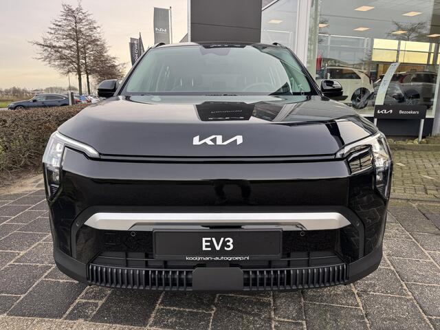 KIA EV3 Air 81.4 kWh ¤37.900,- RIJKLAAR! Nu ¤3.595,- voordeel! Meerdere kleuren en uitvoeringen leverbaar.