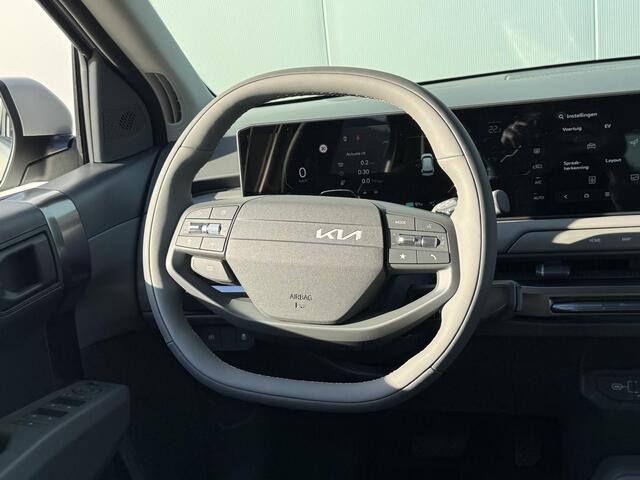KIA EV3 Air 81.4 kWh | Batterijverwarming | Navigatie | Dual Zone Climate Control | LED-koplampen | Parkeersensoren |