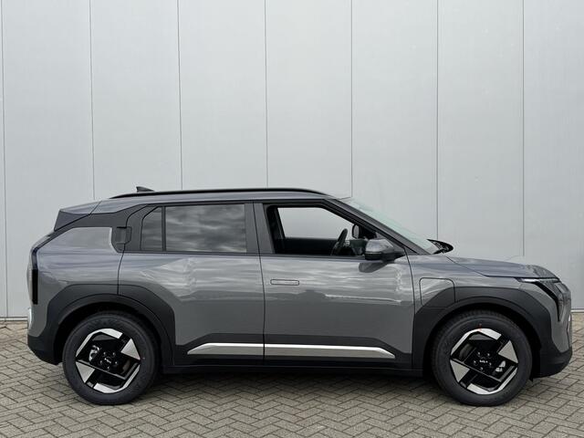 KIA EV3 Plus 58.3 kWh | Privacy Glass | Adaptive Cruise | Stoel- en stuurwielverwarming | Dodehoekassistentie |