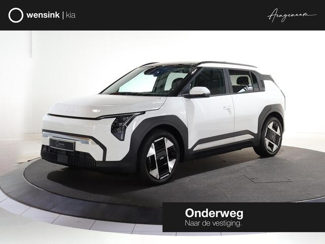 KIA EV3 Plus Advanced 81.4 kWh | Panoramaschuifdak | 19" velgen | Harman Kardon | Privacy Glass | Stoel- en stuurwielverwarming |