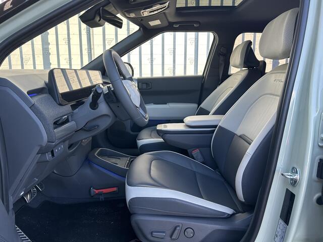 KIA EV3 GT-Line 81.4 kWh | Stoelverwarming Voor & Achter | Cruise | Camera | Sensoren | Navi | Apple Carplay & Android Auto | Key-Less |