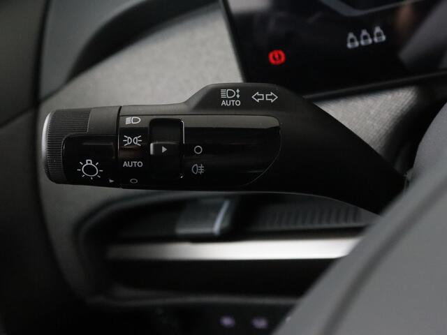 KIA EV3 Plus Advanced 81.4 kWh | NU UIT VOORRAAD LEVERBAAR | 10 jaar Garantie | Panoramadak |