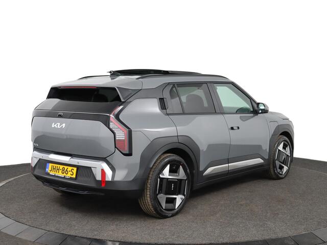 KIA EV3 Plus Advanced 81.4 kWh - Schuif-/kanteldak - Stoel-/stuurverwarming - Cruise Control adaptief - Navigatie - Fabrieksgarantie tot 10-2032
